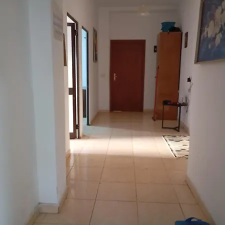 Cleopatra Apartman *
