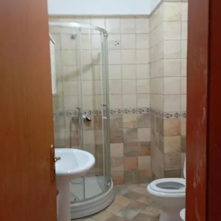 Cleopatra Apartman